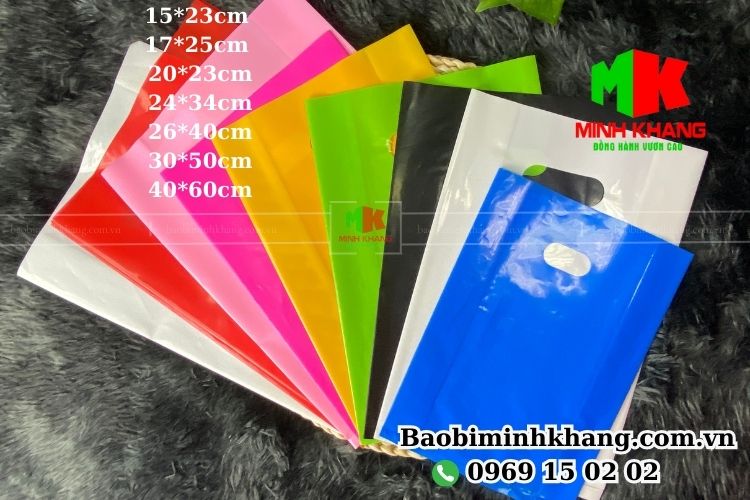 Kích thước và màu sắc túi pe