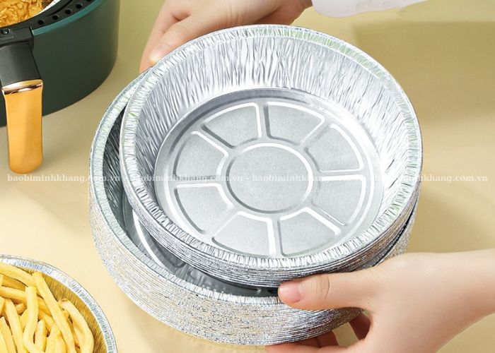 Khay bạc lót nồi chiên không dầu giúp khử khuẩn và an toàn khi sử dụng