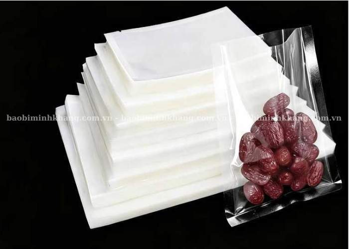 Bạn nên bảo quản túi hút chân không tại khu vực sạch, ít ẩm và thông thoáng