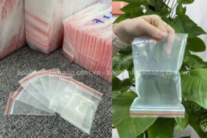 Minh Khang gửi mẫu túi zip nhỏ cho khách hàng kiểm tra 