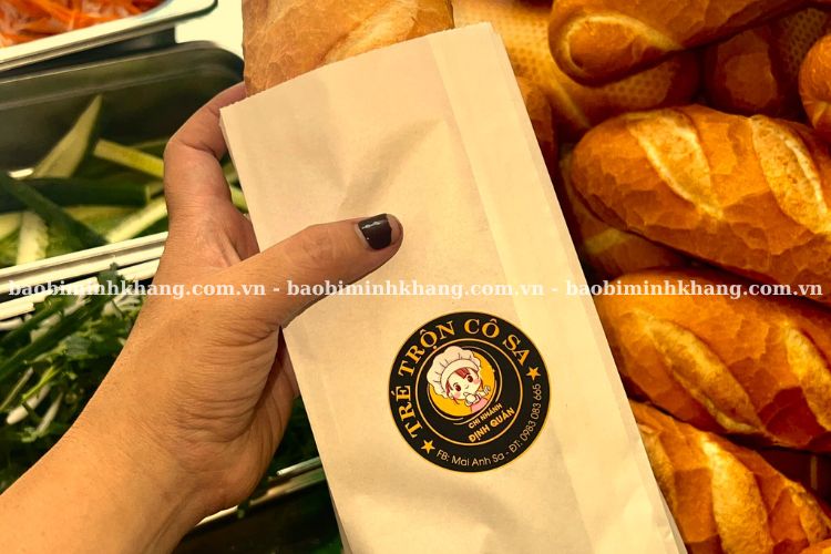 Trang trí và hoàn thiện khi làm túi bánh mì
