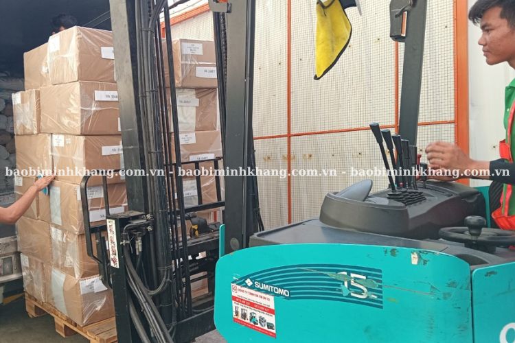 Công ty Minh Khang nơi bán túi giấy đựng bánh mì tại HCM