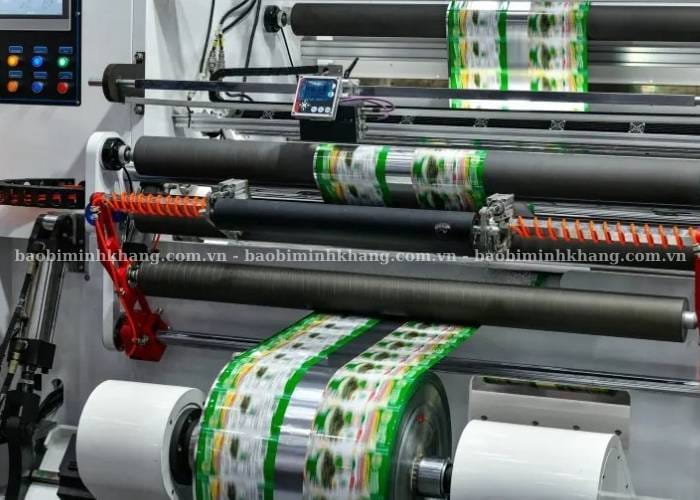 Bao bì màng ghép tại Minh Khang được sản xuất theo quy trình kiểm soát chất lượng chặt chẽ